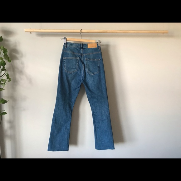 Noisy May High Rise Cropped Flared Jeans - Picture 3 of 13